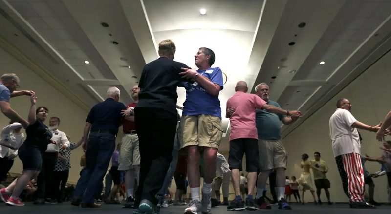 Quartz article about social health disparities and dementia risk